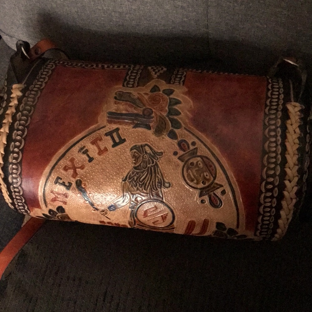 Tooled Cowhide Leather Crossbody/Side Saddle Bag Custom Made - Picture 8 of 15